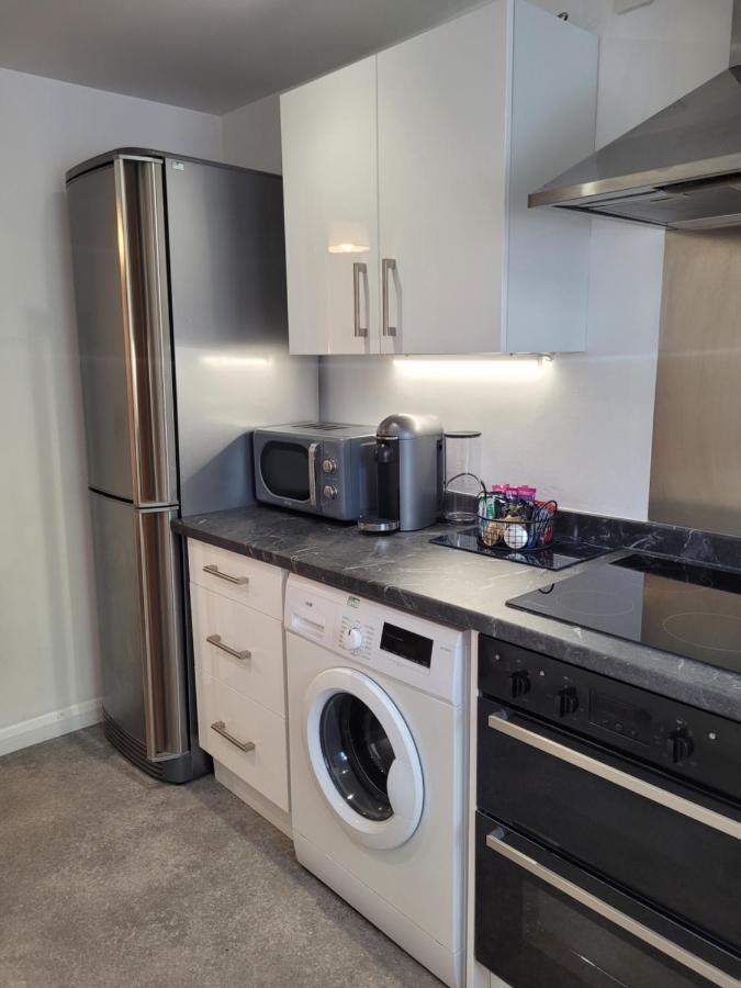1 Merchants Gate - 2 Bedroom, City Apartment With Private Parking York Exterior photo