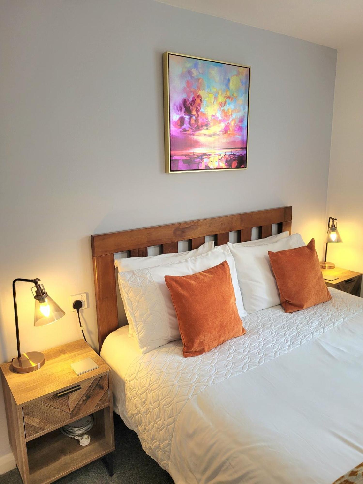1 Merchants Gate - 2 Bedroom, City Apartment With Private Parking York Exterior photo